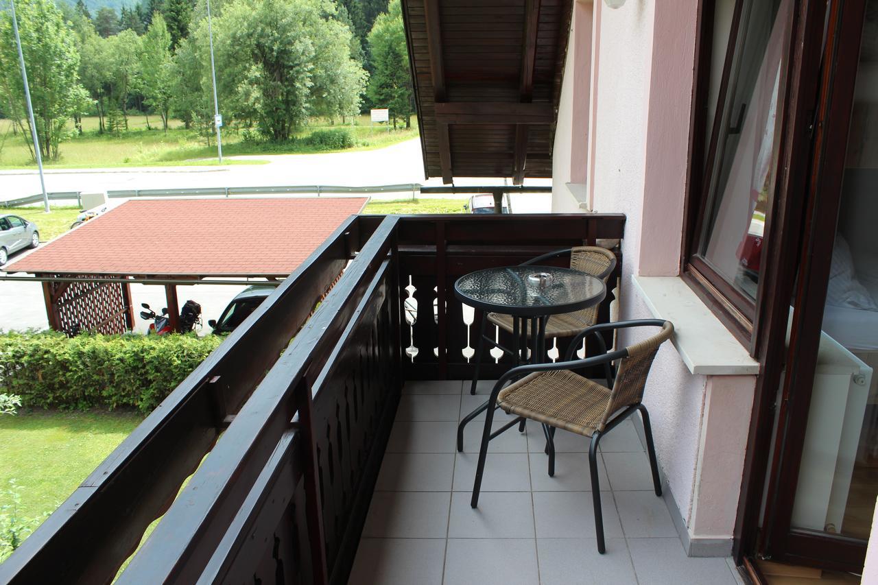 Guesthouse Veranda Mojstrana Exterior foto